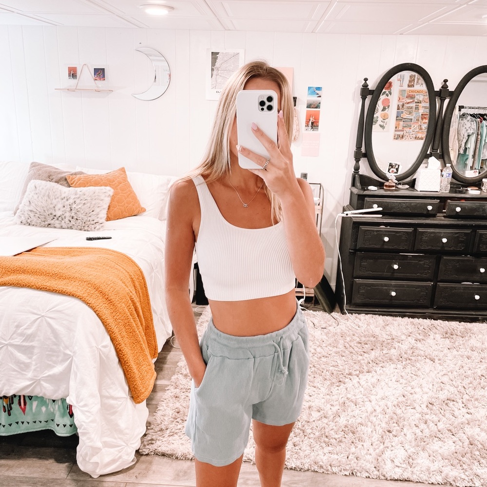 NWT Boutique Blue Waffle Knit Shorts!! - Picture 3 of 10